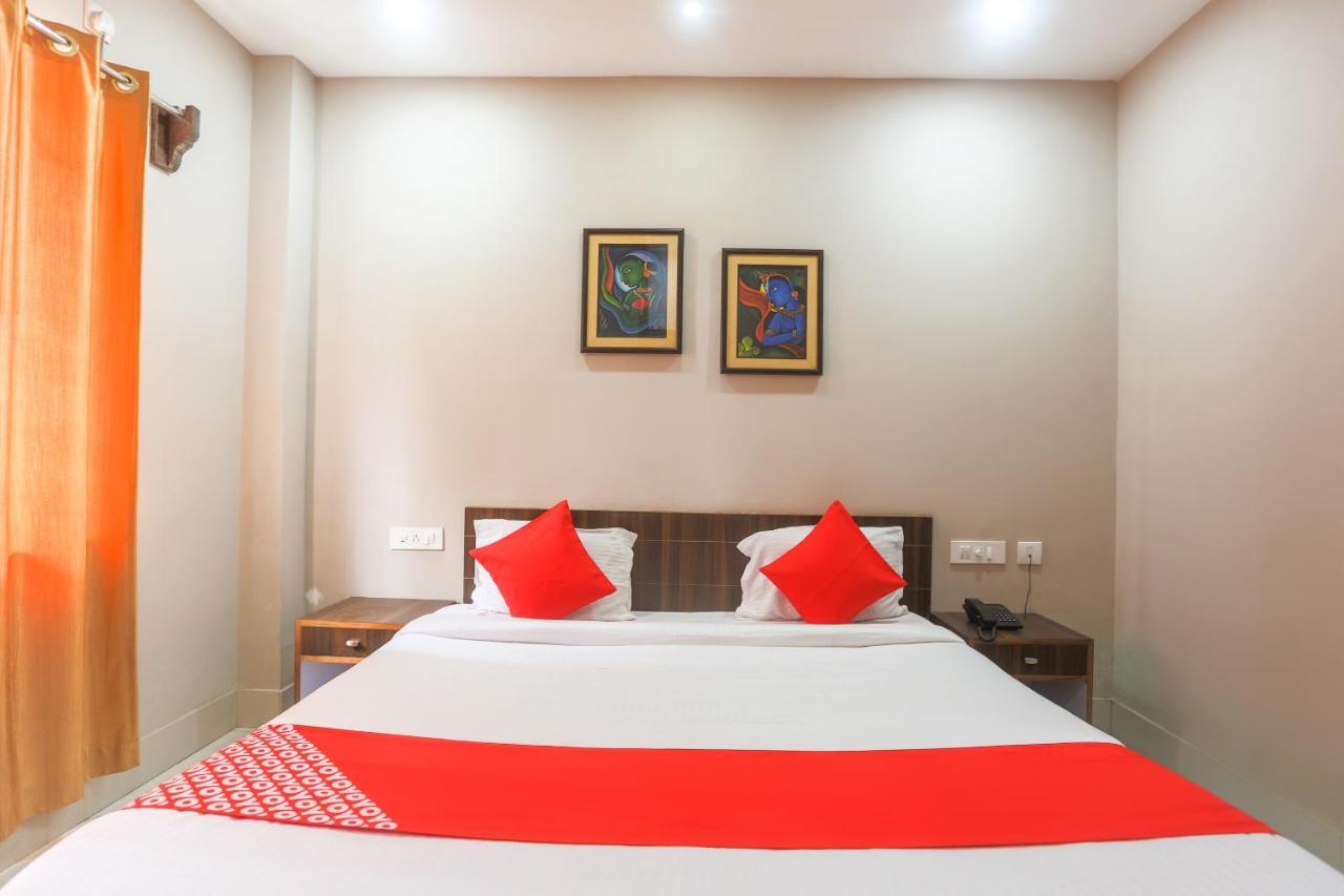 Oyo 61586 Hotel Narmada Bhavan Puri Exterior photo