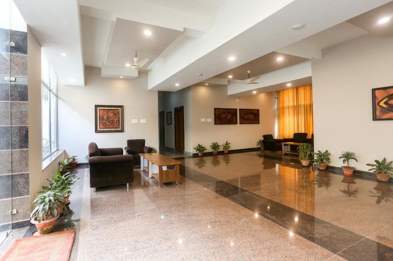 Oyo 61586 Hotel Narmada Bhavan Puri Exterior photo